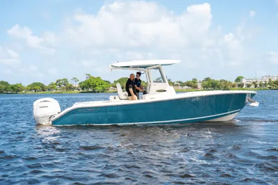 2025 Cobia 265 CC