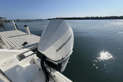 2022 Boston Whaler 230 Outrage