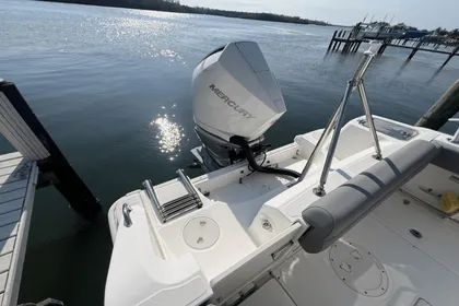 2022 Boston Whaler 230 Outrage