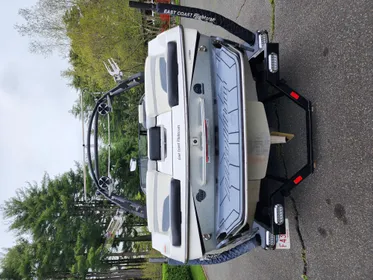 2020 Malibu Wakesetter 22 MXZ