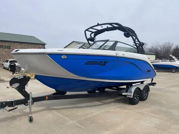 2024 Yamaha Boats 222XD