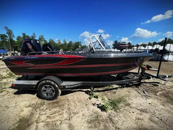 2023 Triton 186 Fish Hunter