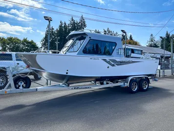 2023 Hewescraft 240 Ocean Pro HT