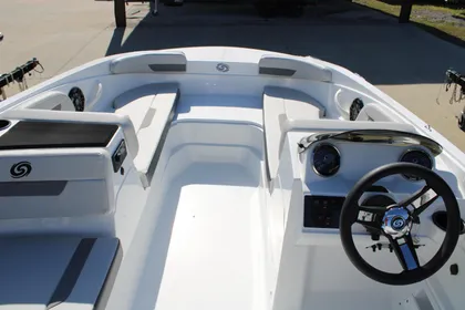 2023 Hurricane SunDeck Sport 185 OB