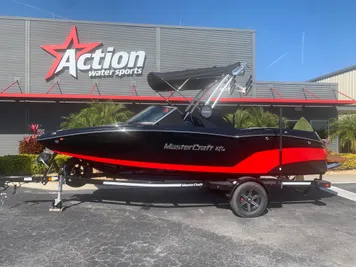 2023 MasterCraft NXT20