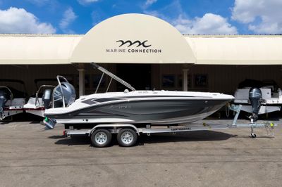 2023 Hurricane SunDeck Sport OB SS 205 OB