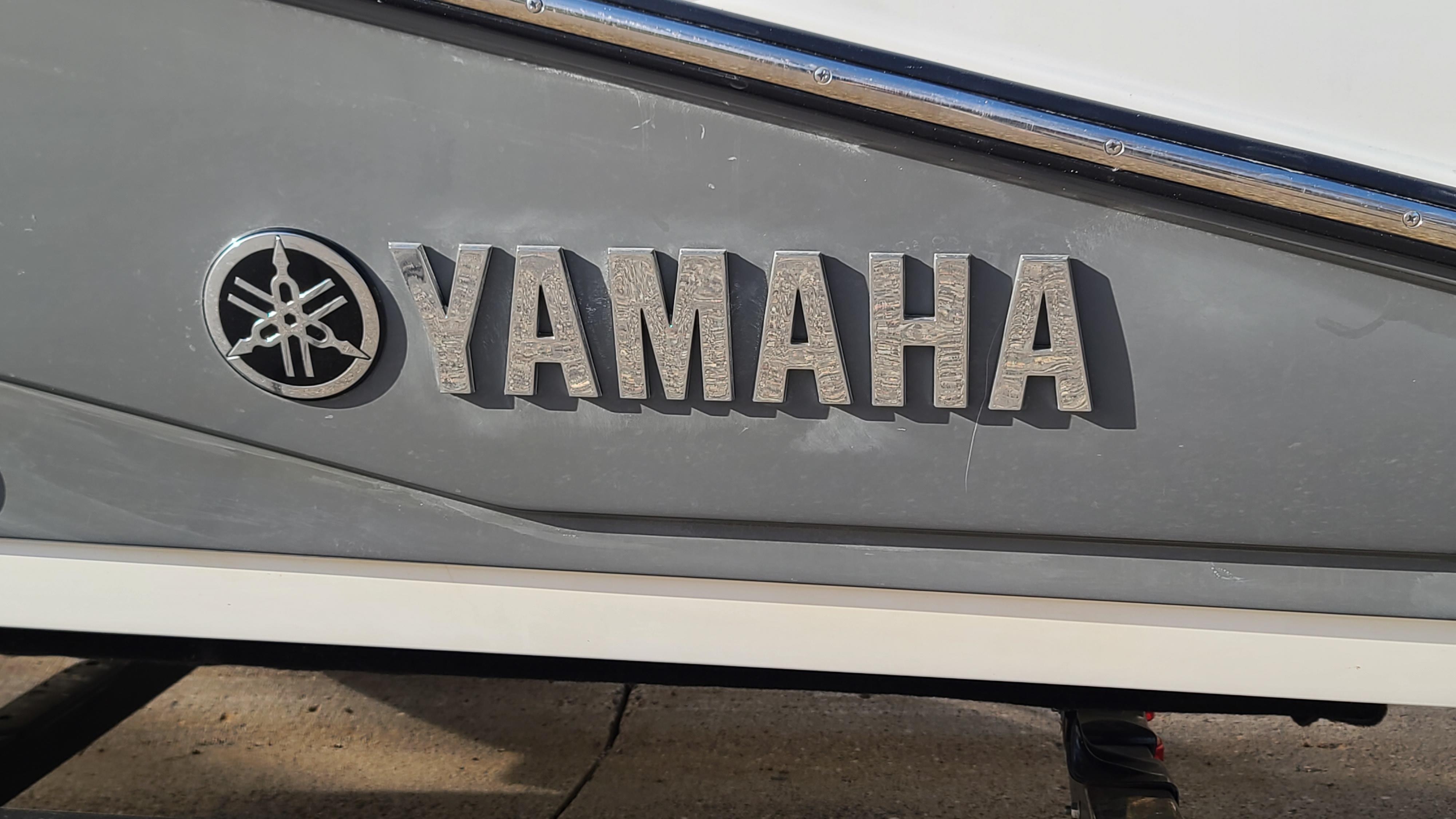 2016 Yamaha Boats 190 FSH Sport