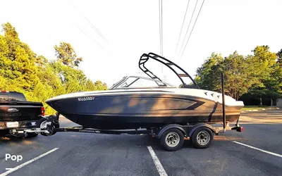 2016 Chaparral H2O Sport 21 Deluxe