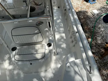 2008 Sea Pro SV1900CC Bay Boat