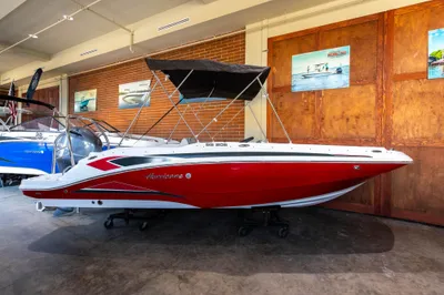 2023 Hurricane SunDeck Sport OB SS 205 OB