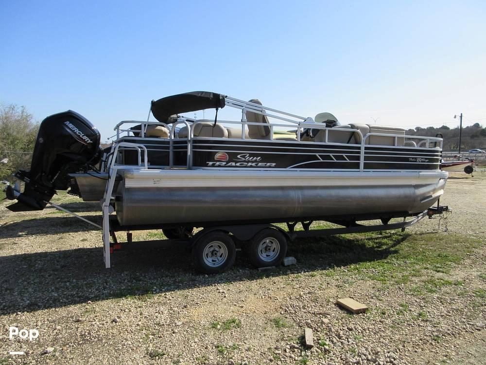 2023 Sun Tracker FISHING BARGE 20-DLX for sale in Canyon Lake, TX
