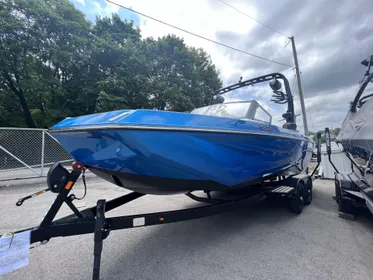 2023 Nautique GS22