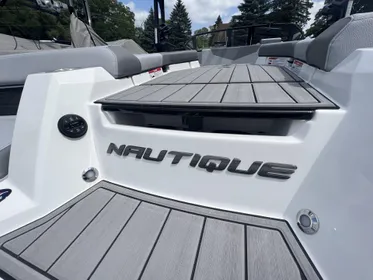 2023 Nautique GS22