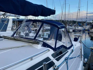 2005 Catalina 310