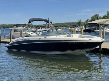 2004 Four Winns H250