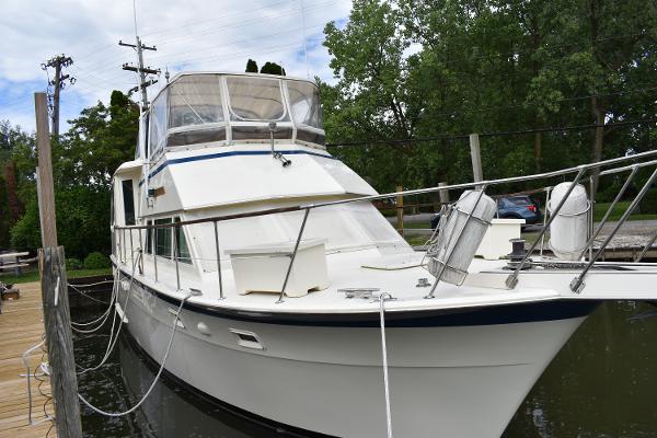 1987 hatteras 43 motor yacht