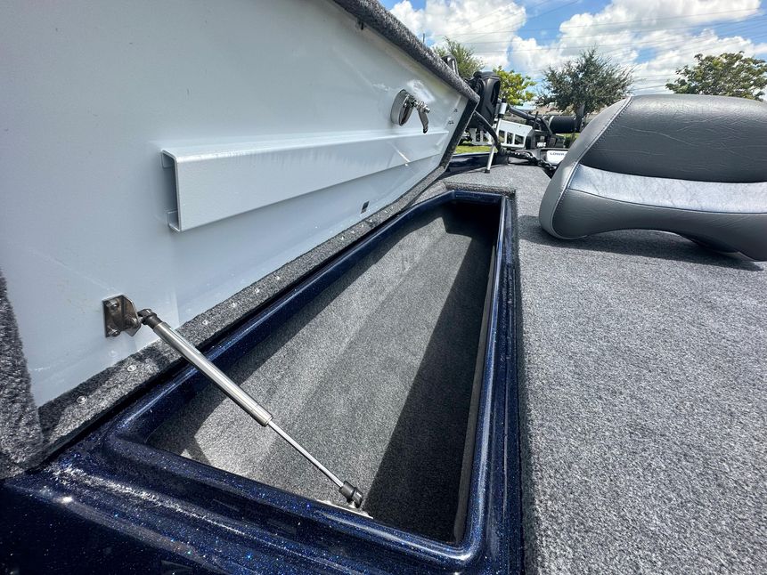 New 2024 Phoenix 518 Pro, 34772 Saint Cloud Boat Trader