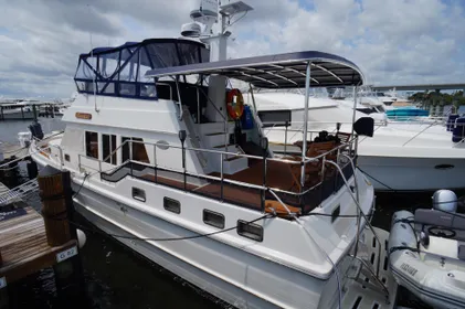 2002 Symbol 42 Sun Deck