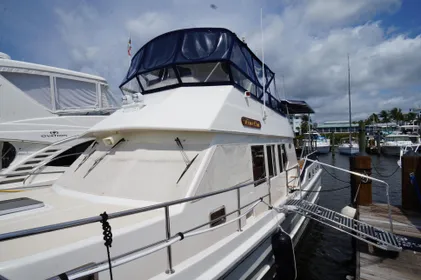 2002 Symbol 42 Sun Deck