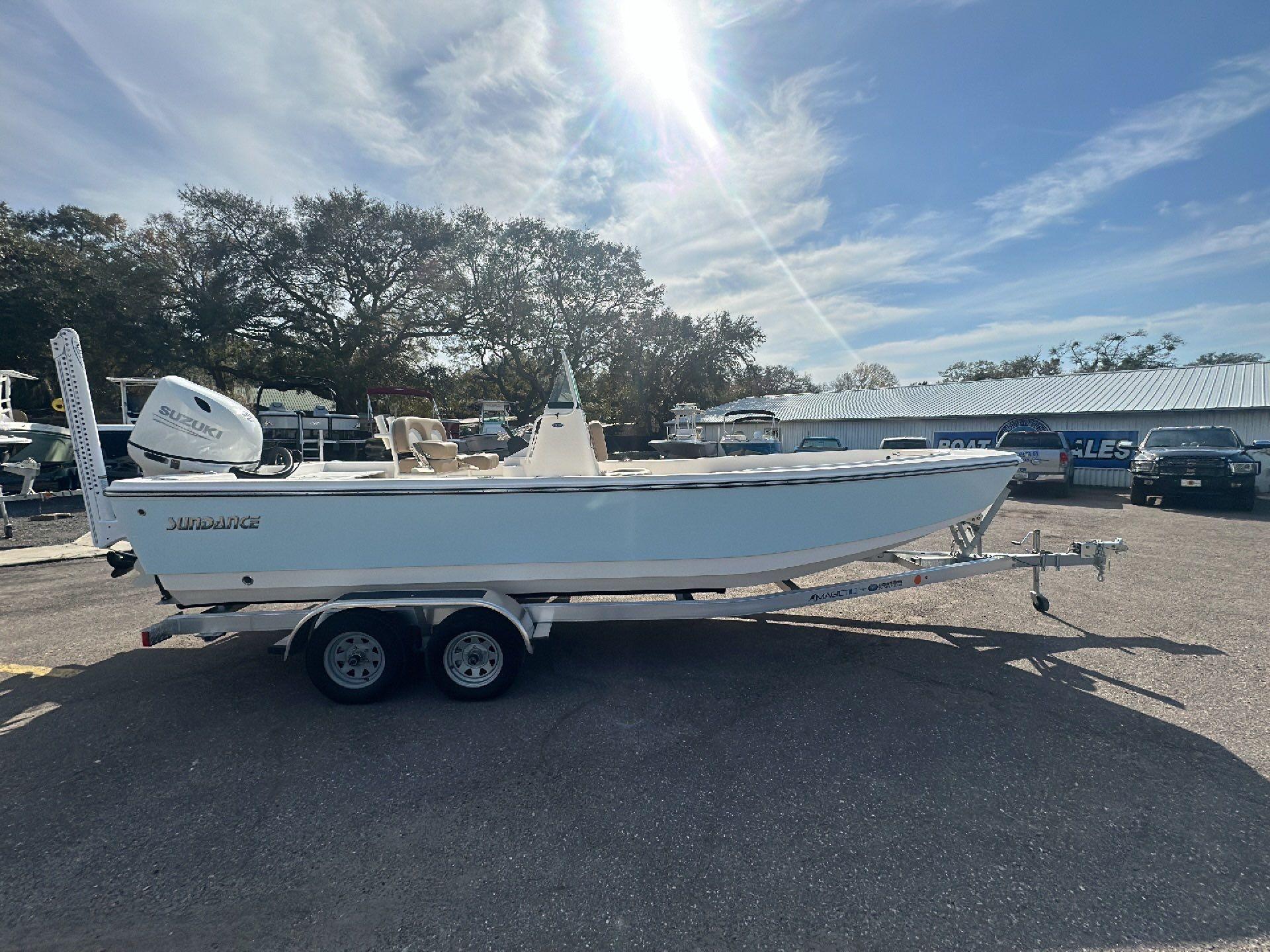 Sundance DX Series Skiff Under Gunwale Rod Storage - Sundance Boats