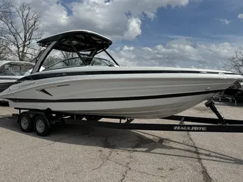 2024 Crownline 290 SS