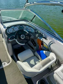 2006 Nautique Super Air 220