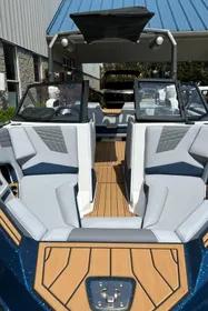 2023 Nautique S23