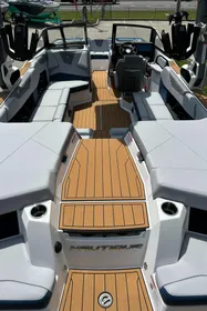 2023 Nautique S23