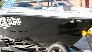 2023 Chaparral 23 Surf