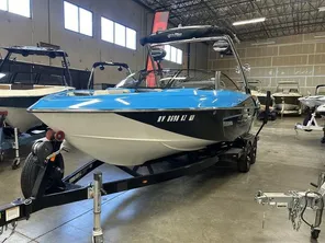 2014 Malibu Wakesetter 23 LSV