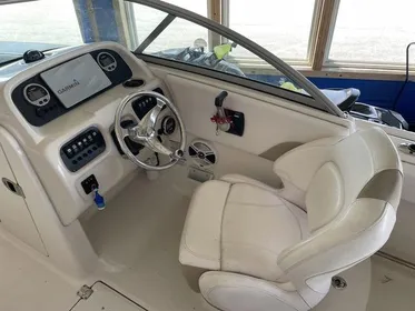 2020 Robalo R207