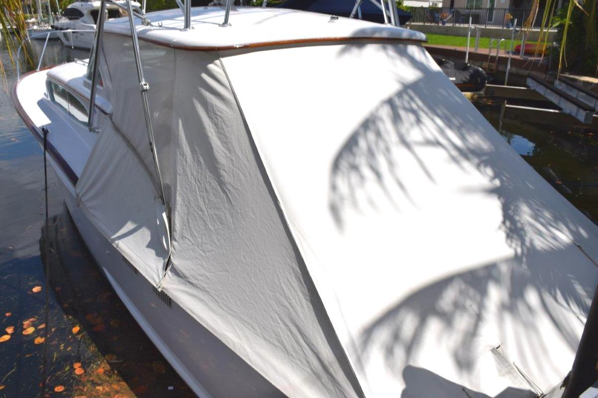 Full aft cover and transom drape