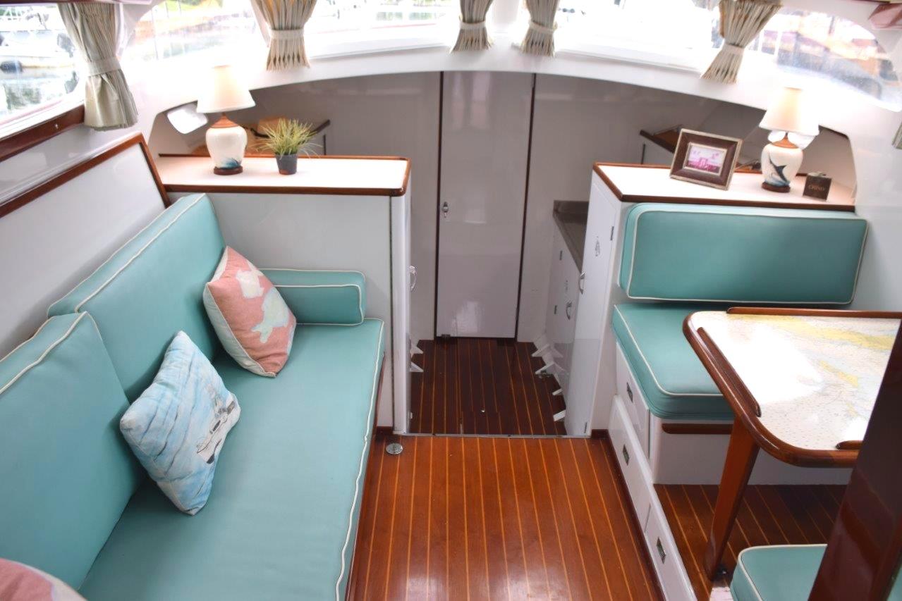Salon, note crowned forward deck and windows