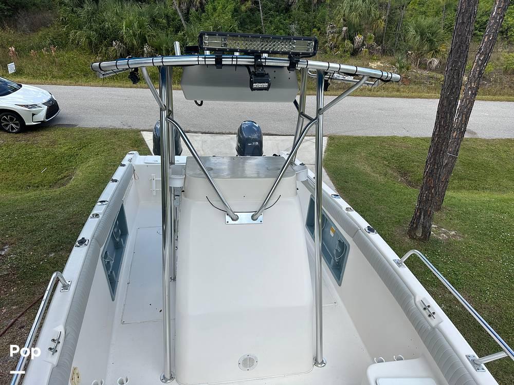2001 Carolina Skiff Sea Chaser Cat 230 for sale in Moss Point, MS