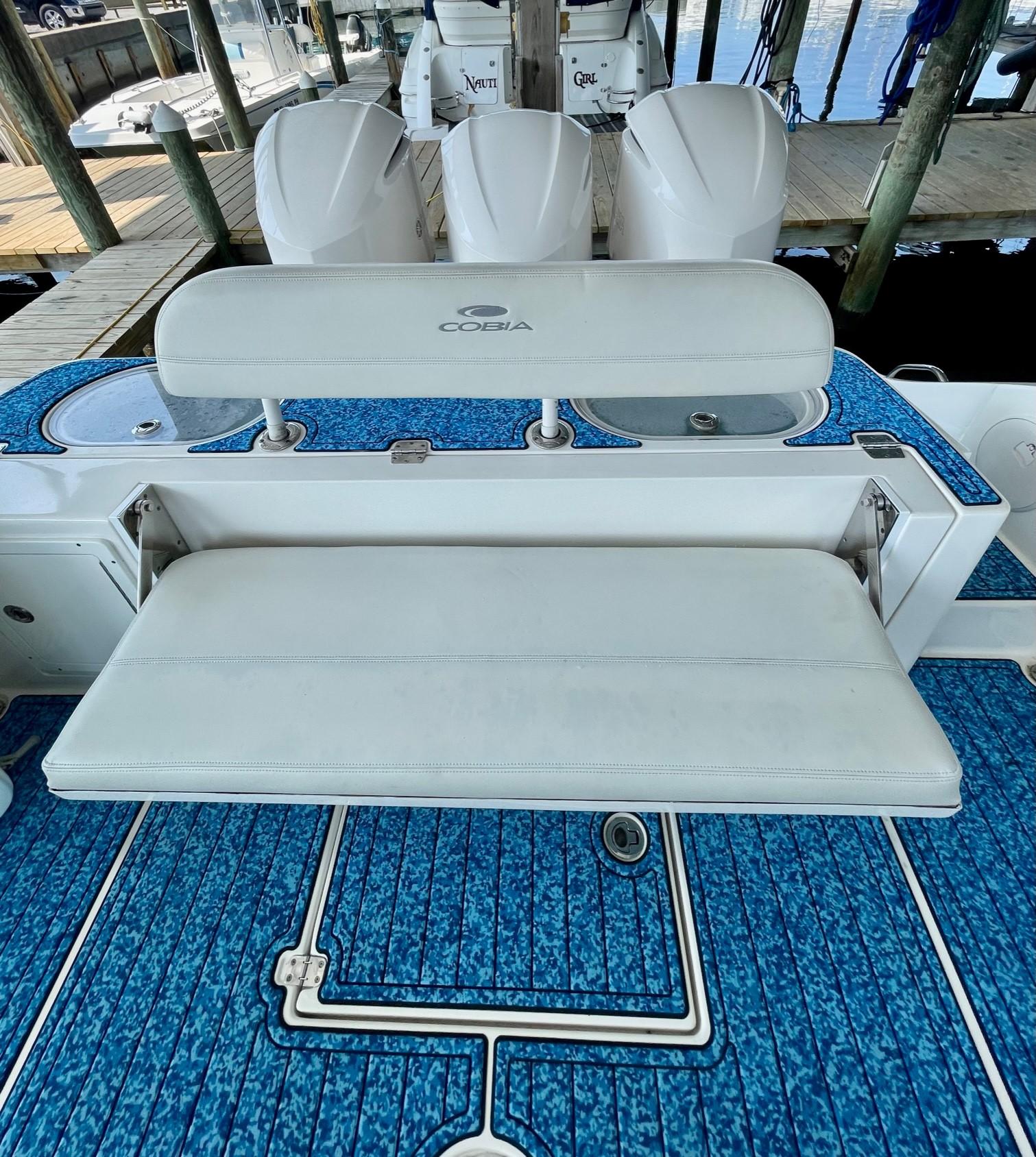 2018 Cobia 344 CC  SIDE CHICK II  Transom Seating