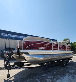2020 Sun Tracker PARTY BARGE® 22 RF XP3