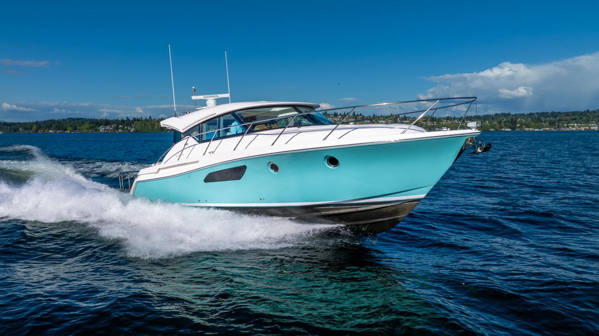 2023 Tiara Yachts 44 Coupe
