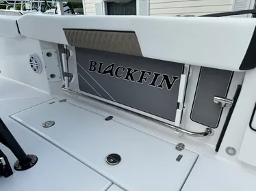 2023 Blackfin 252CC
