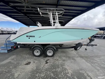 2024 Yamaha Boats 222 FSH Sport