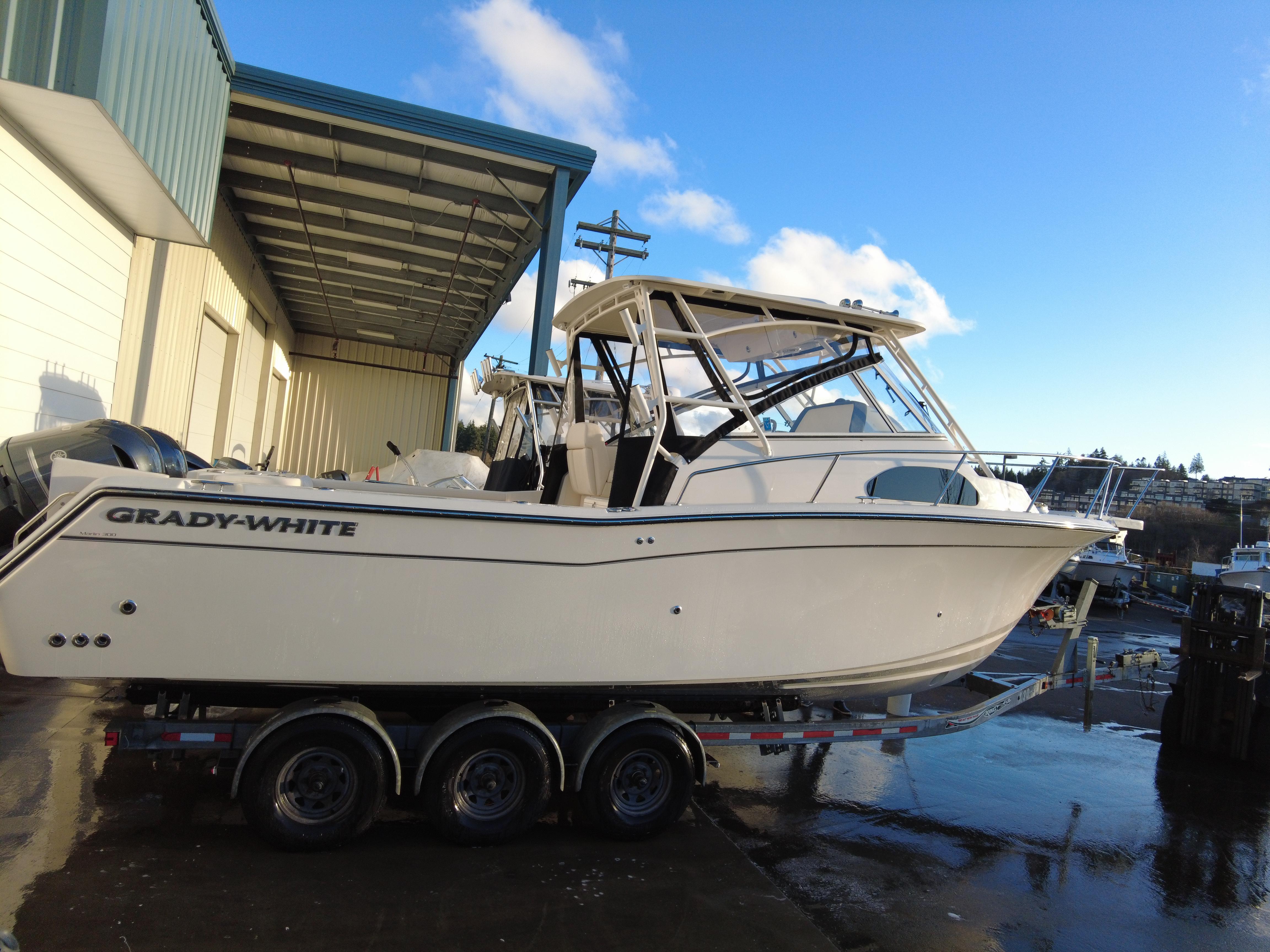 Used 2024 GradyWhite Marlin 300, 98020 Edmonds Boat Trader