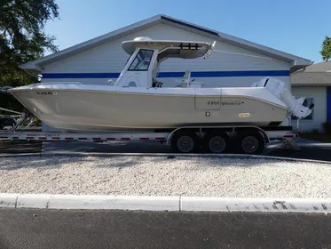 2017 Everglades 295 Center Console