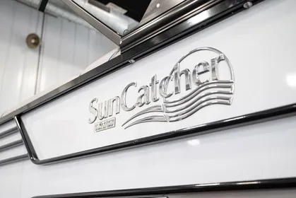 2023 SunCatcher Elite 324RC W/ 200HP YAMAHA