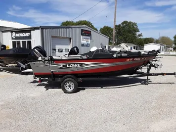 2015 Lowe Fishing Machine FM 165 Pro SC