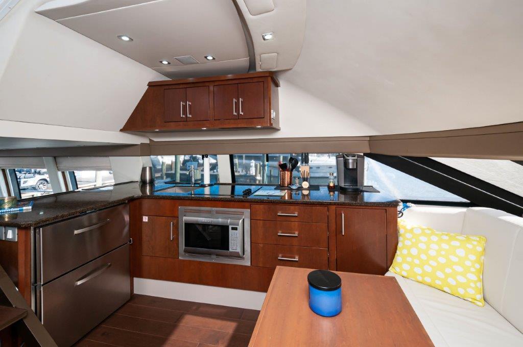 2013 Carver 54 Voyager  IN THE MOMENT  Galley